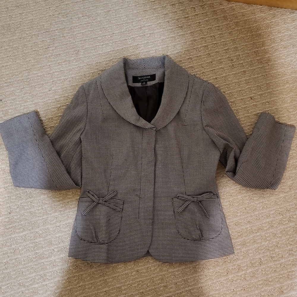Women's two piece suit